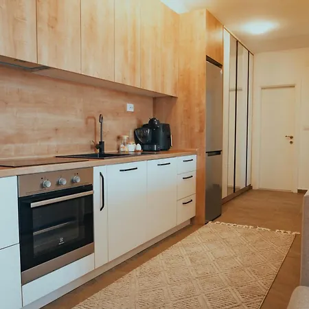 Apartament The Pink Place - Kisela Voda Skopje