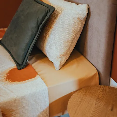 The Pink Place - Kisela Voda Skopje